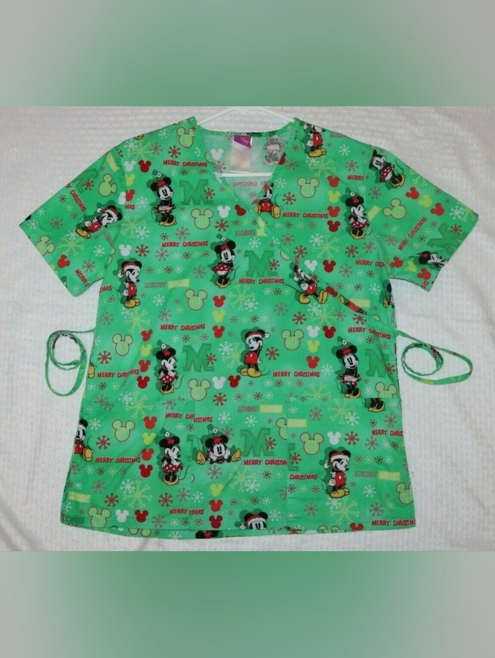 Disney Green Mickey mouse Holiday Womens Scrub Top Christmas XL